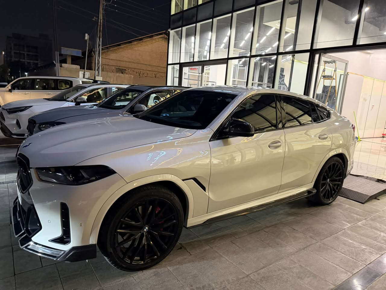 للبيع bmw X6موديل 2024
فول فول مواصفات رقم اربيل بانوراما
كت كاربون فايبر حقيقي كامل
ماشيه 50 الف كيلو
 وارد امريكي 
المواصفات 
بانوراما 
شاشه دجتل
شاشه كبيرة
كشنات تدفئه تبريد
توقف ذاتي
فول رادارات
اطفاء ذاتي 
جنطه كهرباء
لايتات ليزر
٥ انضمه قياده و 4كامرات 
بصمه ابواب وتشغيل 
 بيها كومة مواصفات 
محرك 3000 تون تيربو
وبعد بيها هواية مواصفات
مكان السياره بغداد اليرموك
السيارة مغلفة ppf
تبديل فقط بنيد 
السيارة بدون ايرباك
حادث بنيد مبدل فقط

السعر 68 وبي مجال بسيط
الرقم ***********
