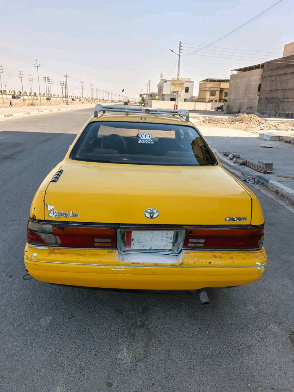 بطه كراون موديل 2000 مكينه ثنين و نص بيه صوت كير كفاله عنوان تنومه سياره حلوه و نضيفه و مرتبه سعر 15 و بيه مجال معتاز و مستعجل على بيعته مكلف بالنشر و هذه رقم راعيه ***********