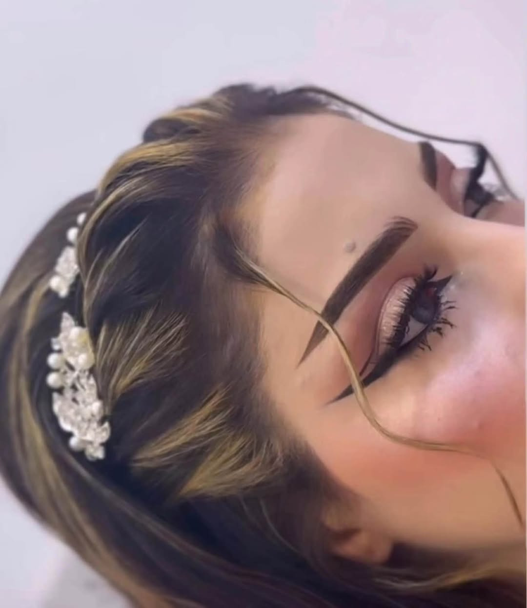 وبعدنه مستمرين وياكم بعروض العرايس
