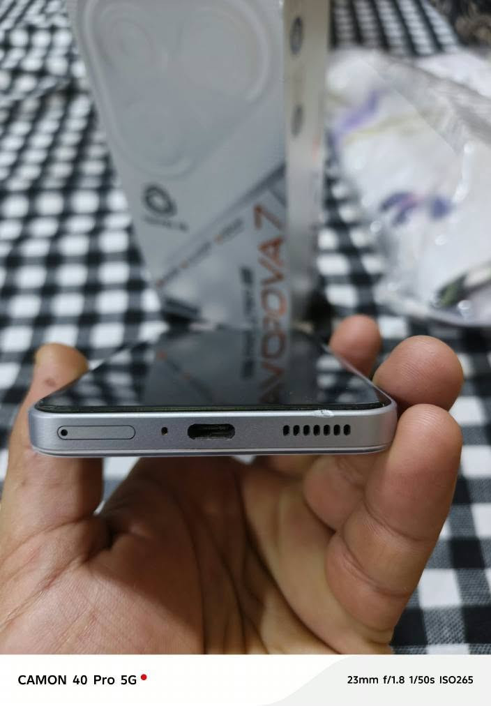 تكنو بوفا 7 ألترا 5g 
بوبجي 120 فريم سعر 375 ألف بيه مجال قليل
*********** كركوك, العراق

نص مكتوب في الصور:
- CAMON 40 Pro 5G 23mm f/1.8 1/50s ISO274
- هاتفي اسم الجهاز TECNO POVA 7 Ultra 5G التخزين ٧٥,٣١ غ.ب / ٢٥٦ غ.ب الطراز TECNO LJ9 وحدة المعالجة المركزية Dimensity 8350 Ultimate RAM 12.00 GB+12.00 GB الكاميرا الخلفية 108M+8M الكاميرا الأمامية 13M البطارية 6000mAh الشاشة 1080x2400 إصدار Android 15 معلومات الإصدار CAMON 40 Pro 5G 23mm f/1.8 1/100s ISO160
- CAMON 40 Pro 5G 23mm f/1.8 1/50s ISO265
- CAMON 40 Pro 5G 23mm f/1.8 1/50s ISO231