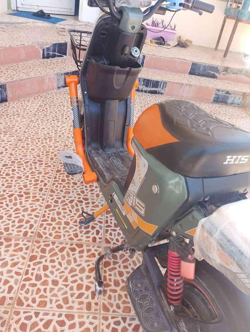 السلام عليكم
موطور  h900

 بطاريات ٥ دبل شرط 

الموطور كلو شرط 

مواصفات بي أر رجوع 
المكان صلاح الدين بيجي

مثبت سرعه 

سماعه بلوتوث 

سعر الماطور 475 وبي مجال 

*********** بي واتساب
