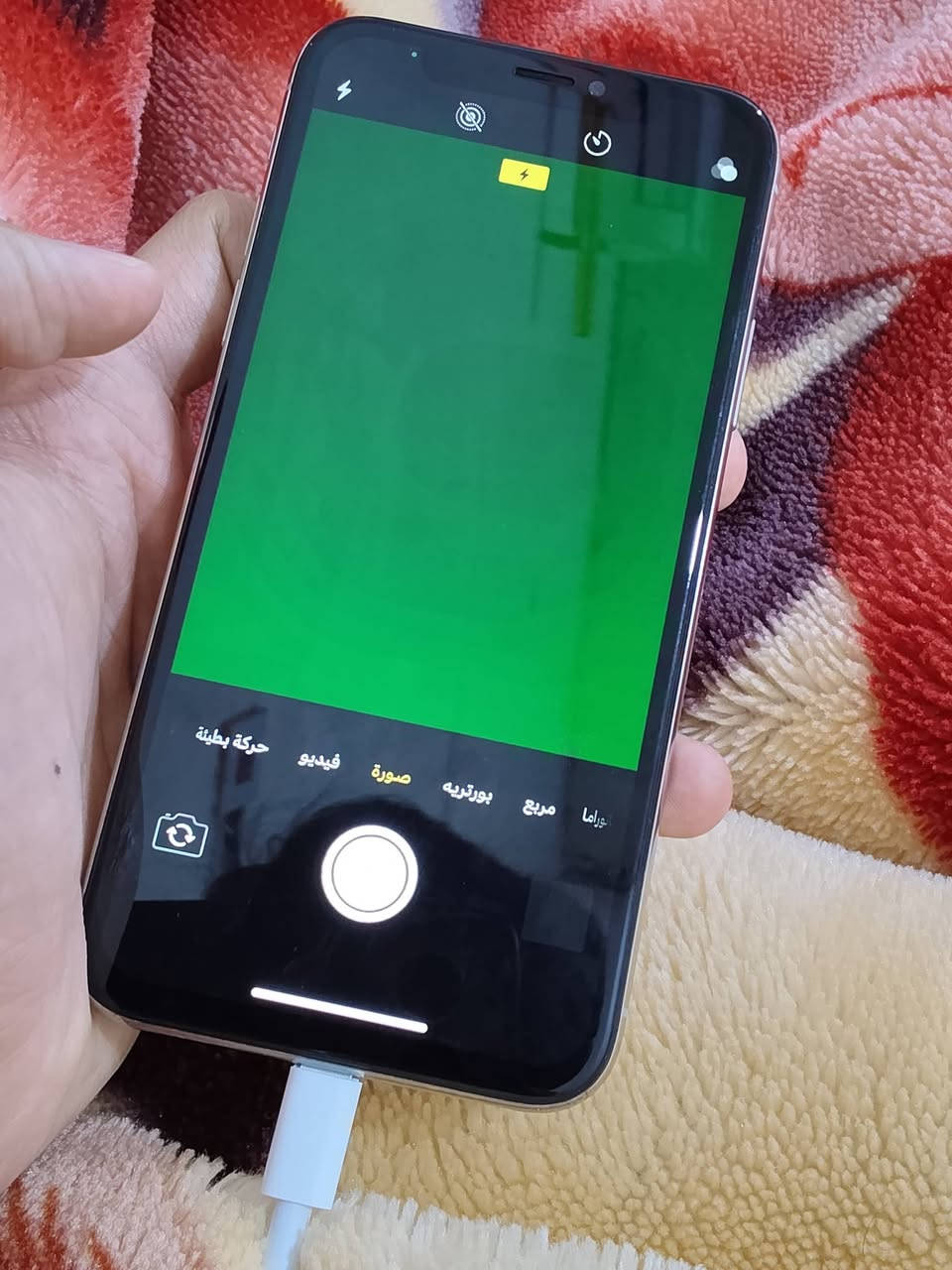 ايفون X • ٦٤ • فيس ايدي عاطل