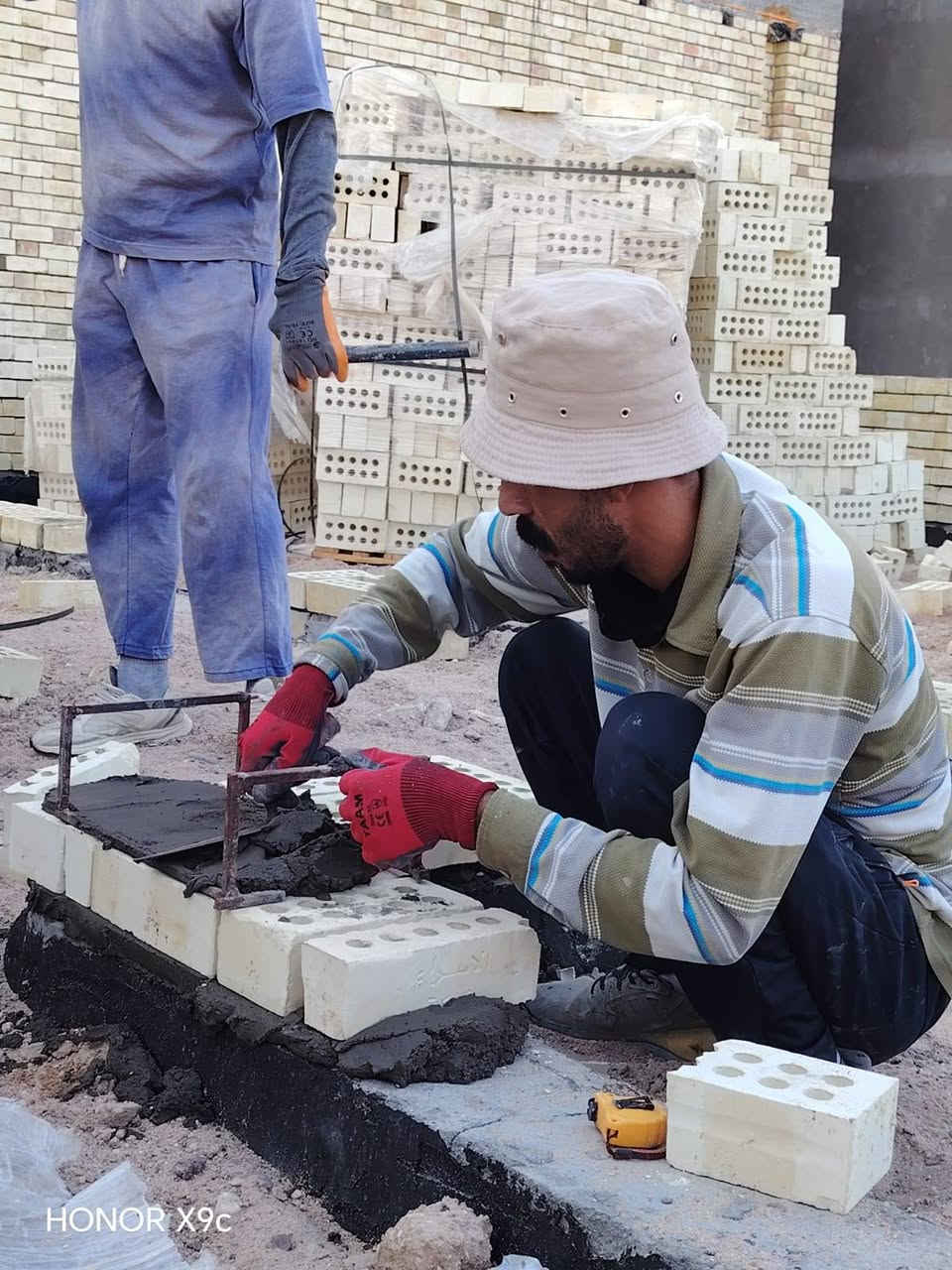 🏗️ مشروع جديد من تنفيذ
المرساة للمقاولات العامة

نوع العمل: بناء هيكل طابقين
الموقع: البصرة - ابي الخصيب عويسان
مدة التنفيذ: 90 يوم

نلتزم بالجودة والدقة والمواعيد
"اساس متين لمستقبل آمن"

للحجز والاستفسار:
📞 ***********
📍 البصرة - العراق
#المرساة_للمقاولات #بناء_البصرة
