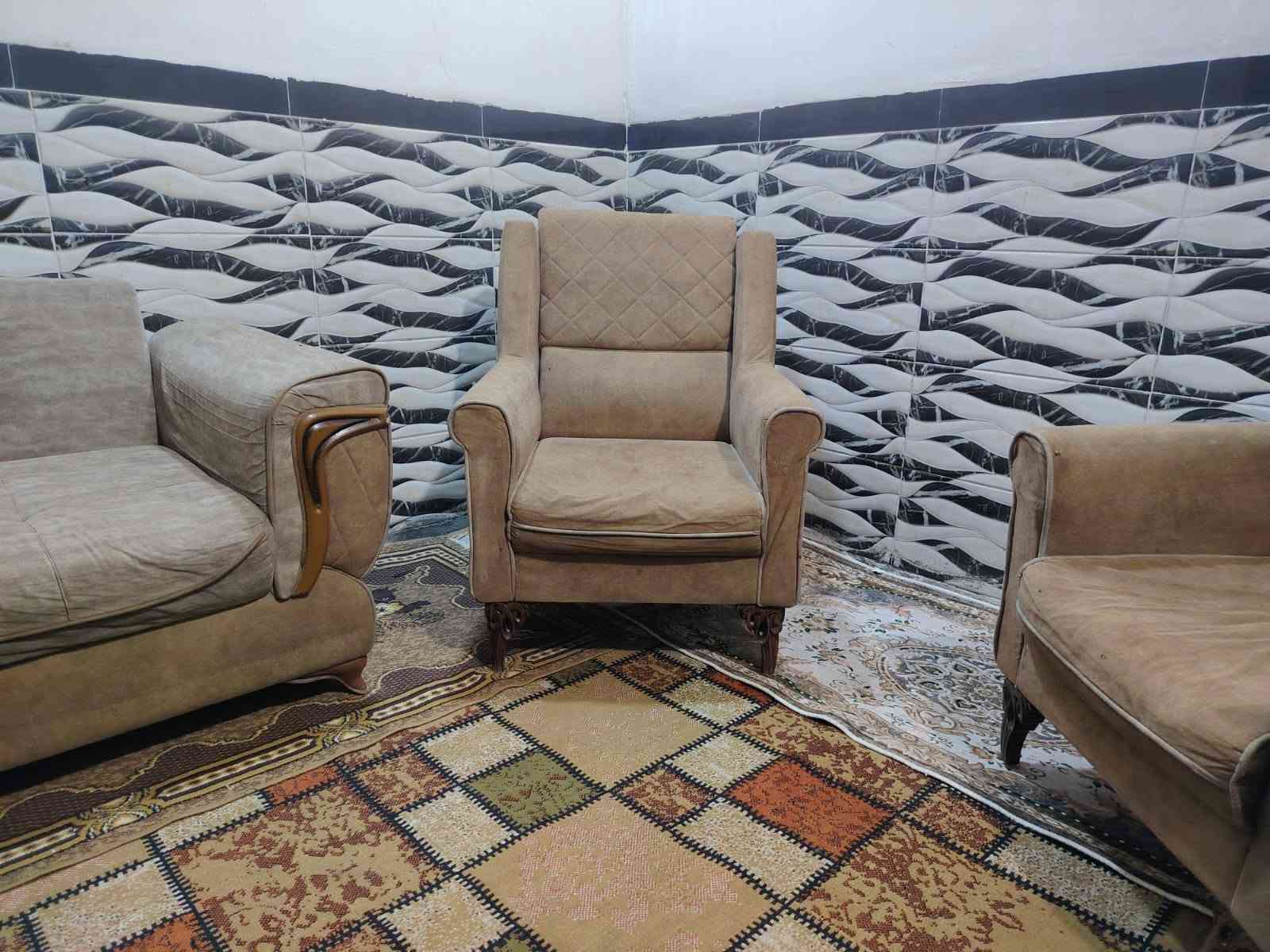 ٨ مقاعد • نضيف • توصيل كربلاء