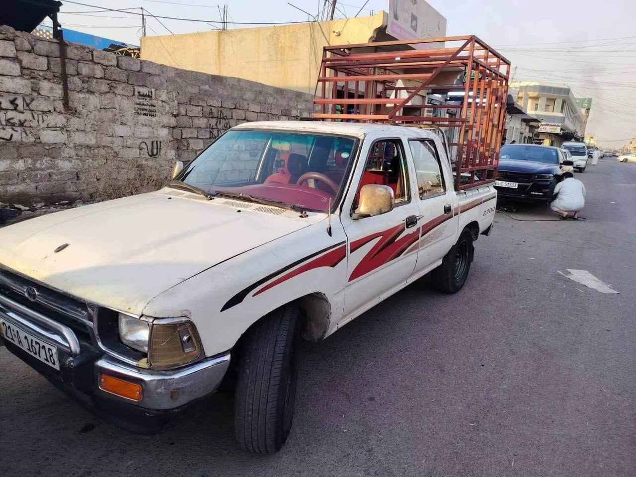 ,,فاو
بيكم موديل ٢٠٠٠ سياره جاهزه كير ومكينه شرط السياره مصبوغه حزام السياره كلها شرط سنويه جديده هزه جديد مامطلوبه ولاربع وشرط السياره متصرف عليها كلشي ترايك بصره طخم تاير جديد  كابون بانزين سعر ٤٨ بيع مستعجل بيها مجال ***********
