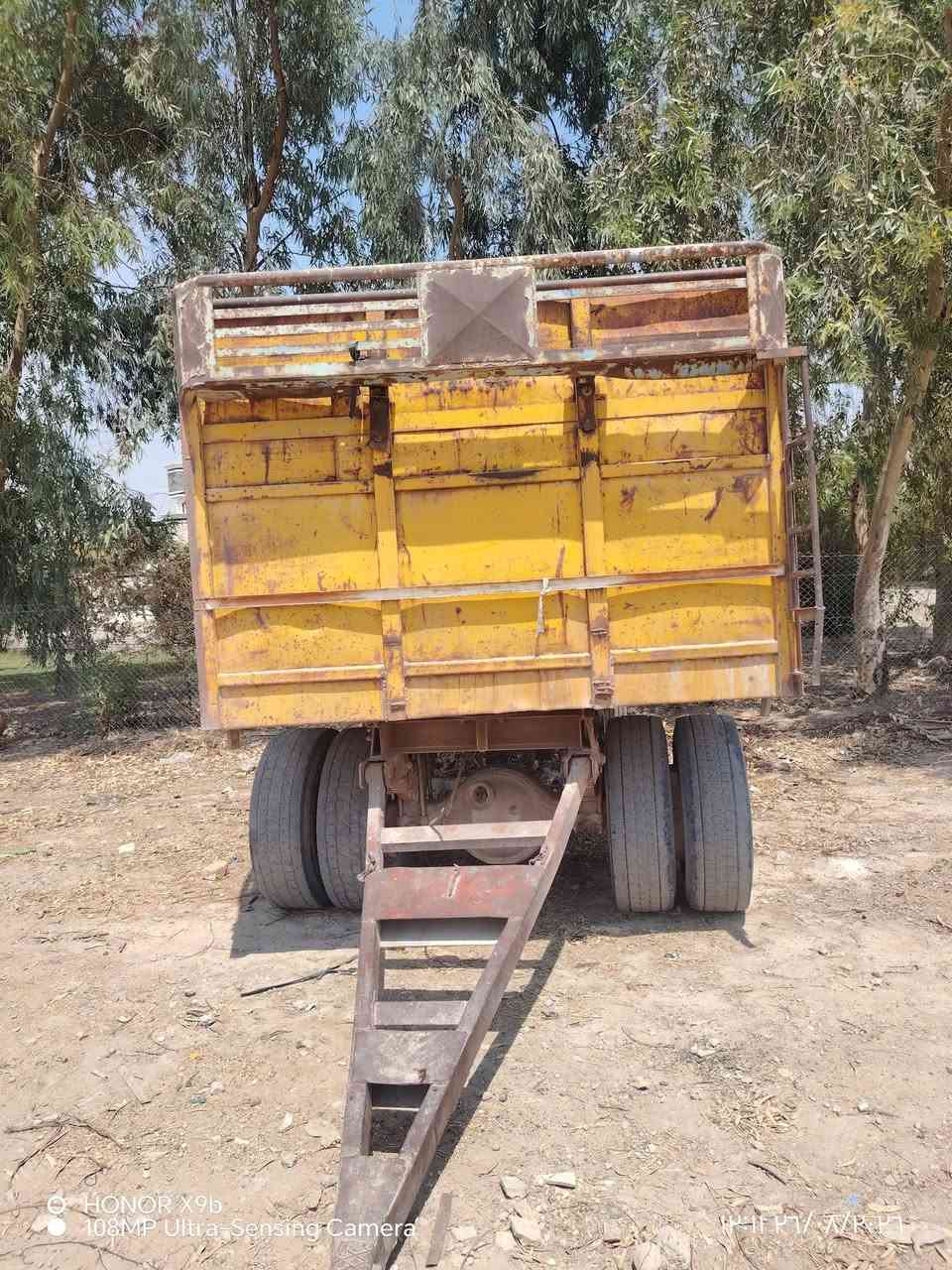 السلام عليكم البيع عربانه الطول 6وربع الارتفاع 160 دناكير اسكانيه شاصي 16 مكفول السعر 40 ورقه الاتصال ***********
