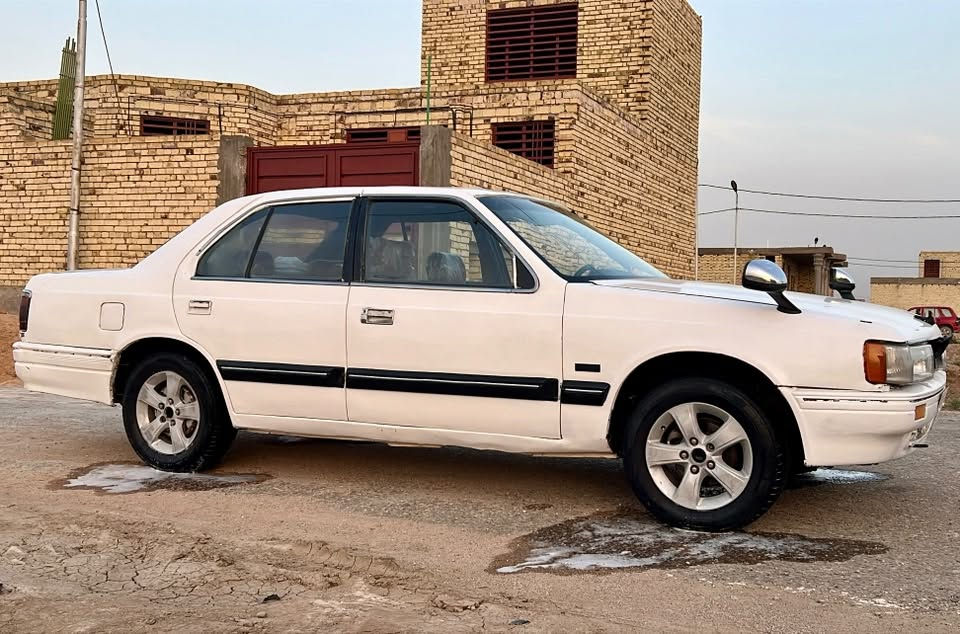 لسلام عليكم 
مازدا ياباني موديل93 للبيع او المراوس مكينه وكير ونجي نضيفه السياره معمرا ستوها كهربائياته كله شغاله مكاني دوانيه رقم مثنى مشروع وطني لل استفسار اتصال ع رقم ***********
