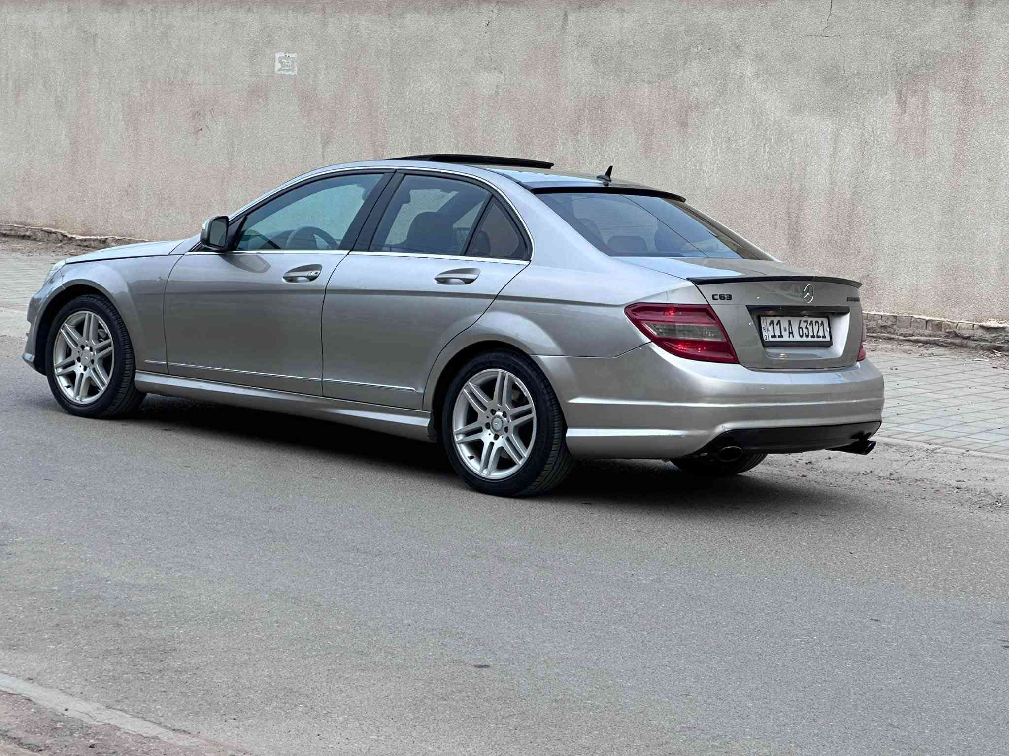 مرسيدس C300 • ٢٠٠٨ • محرك V6