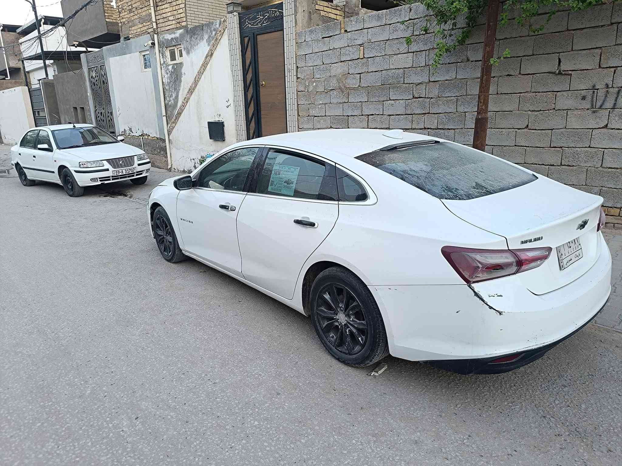السلام عليكم ماليبو Lt موديل 2020للبيع سياره معوقين كربلاء والمعوق موجود السياره محرك وكير جدد شرط اتدك رون بيه لل6 السياره ما بيه اسم ادوانز سياره كامله بس اشويه بديه الخارجي تعبان شغلات باب وبنيد سياره امانت الله ممسويله سونار بس الي اعرفه بيه بمريكه جاملغ وبنيد بلعراق بيه صايره صفحه اعتقد سياره من ناحيت محرك وكير وعزم خير من الله بس يحتاجله ترتيب اشويه واني ما فارغ اله والله فأريد ابيعه وعندي دوام جامعه ومحتاج افلوسه سياره

(سعره جداً جداً جداً مناسب)

 يعني يجوز تصرف عليه بل ميت 6/7ورقات ترجع غزاله من ناحيت البدي هاذه رقمي ***********السياره مكانه نجف واني خادم خاص موجود واتساب موجود رصيد موجود ولو ما محتاج افلوس ما ابيعه ابهيج سعر
