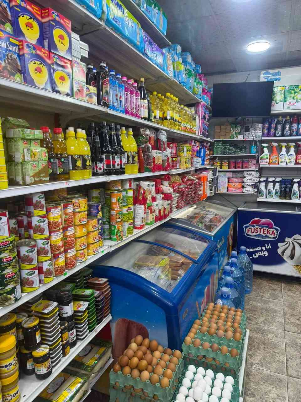 بسم الله الرحمن الرحيم
🔥 ماركت للبيع — جاهز للعمل بالكامل 🔥

📍 بغداد | حي الجامعة | موقع ممتاز وحيوي

🛒 ماركت متكامل وجاهز للعمل فوراً، بدون أي نقص بالتجهيزات، ويحتوي على مخزن وصحيات.

❄️ 3 سبالت طنّين
❄️ مكيف جداري طنّين
🥤 7 برادات شخصية
🥤 براد بيبسي بغداد
🥤 براد بيبسي استخدام
🥤 براد راني
🏪 عارضات جبس
🧊 5 بطحيات، 2 منها للشركات فقط

💰 الإيجار: 800 ألف
📈 الوارد من 400 إلى 500 ألف يومياً  وأحياناً أكثر
ماعدا فلوس الرصيد فلوس رصيد وحد 
🚀 المحل قابل للتطوير وزيادة الوارد

✅ موقع ممتاز
✅ تجهيز كامل
✅ جاهز للعمل
✅ مشروع قائم ومفتوح
الماركت متكامل جاهز من كلشي مابي اي نقص وبسعر مناسب 

📩 للجادين فقط — للاستفسار والتفاصيل 
مراسلة الخاص
***********
+964 787 348 4082
