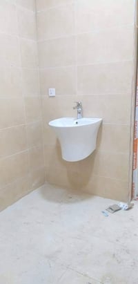 تأسيسات صحيه ماء ومجاري شغل درجى اولى وسعر مناسب 07844998609