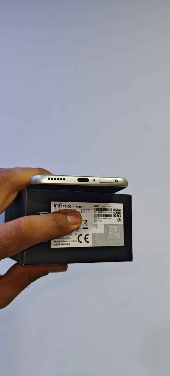السلام عليكم للبيع انفنكس نوت ايدج 5G جهاز نضيف كامل ملحقات ذاكرة 256 جهاز نحيف وقوي بالمواصفات السعر 360 الف مكاني البصرة *********** البصرة, العراق
