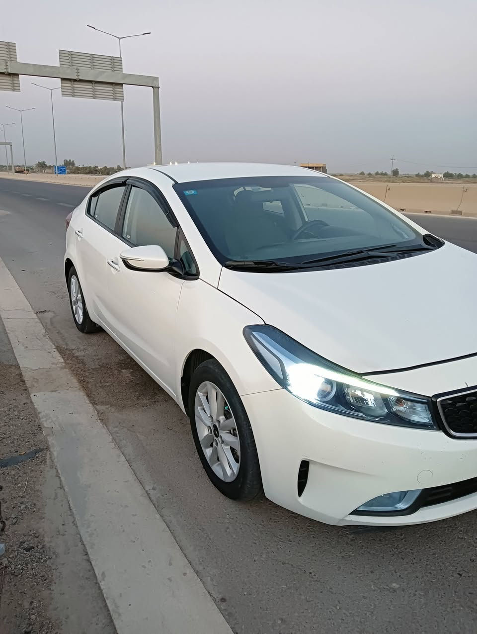 السلام عليكم لبيع سيراتو مديل 2018 خليجي رقم بغداد انكليزي مكفول مكينه 1600  ماشيه 145 نص فول جاهزه مكينه كير حداديه تبريد مكان السماوه اي استفسار عله رقم
السلام عليكم لبيع سيراتو مديل 2018 خليجي رقم بغداد انكليزي مكفول مكينه 1600  ماشيه 145 نص فول جاهزه مكينه كير حداديه تبريد مكان السماوه اي استفسار عله رقم

***********
