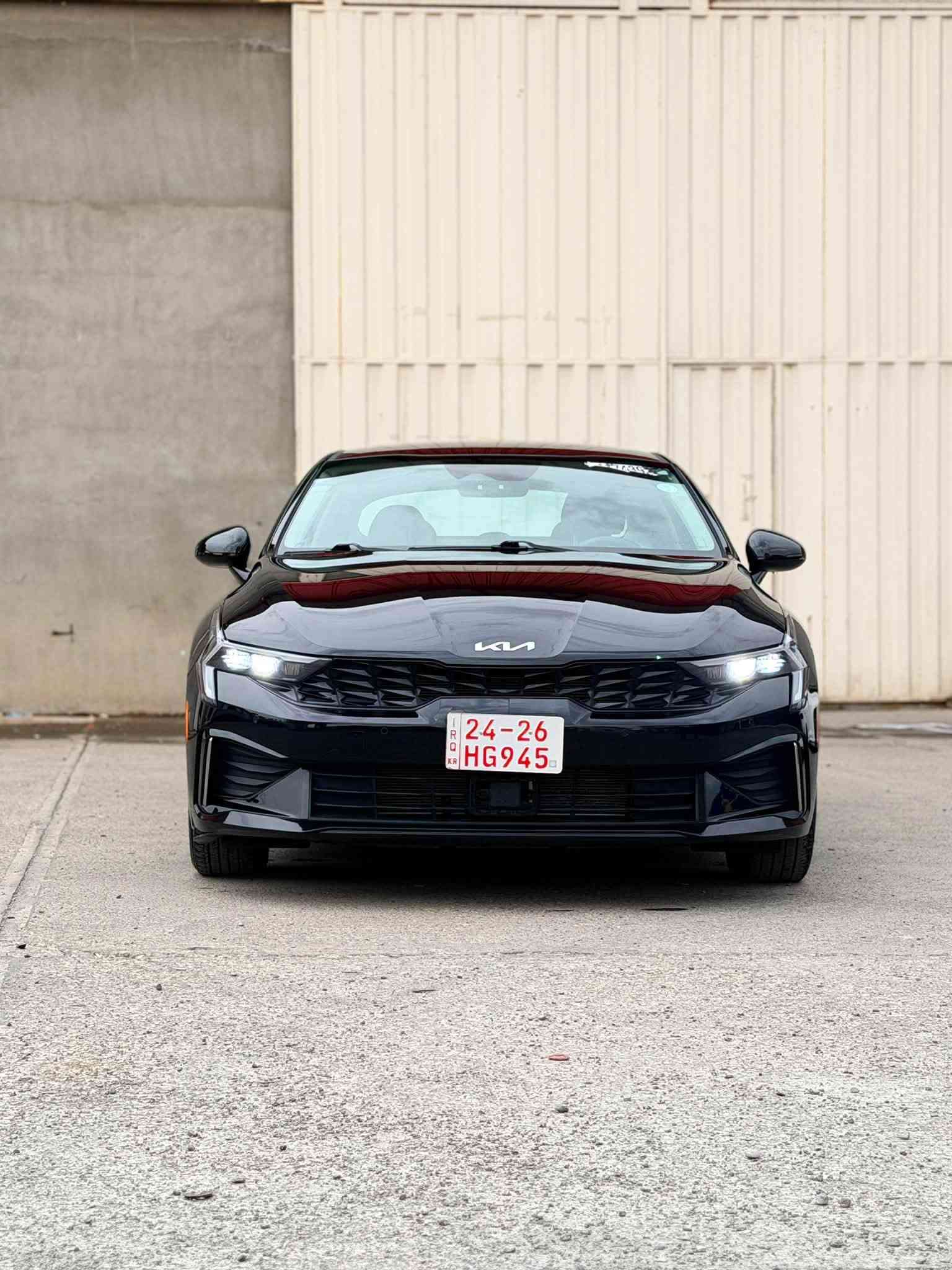 KIA K5 2025
KIA K5 / 2025 جديد 💥💥
كلين تايتل
سيارة ما شاء الله نظافة 100/100  
المحرك :- i4-2.5L
فقط ماشية 16 الف
بدون صبخ كلين
بدون ايرباك
‎المواصفات :
‎▪️ بصمه
‎▪️تشغيل عن بعد 
‎▪️توقف ذاتي مانع الاصدام 
‎▪️قياده أليه مع المسار 
‎ ▪️عدد السلندرات: 4 سلندر 2.5
‎ ▪️رادارات ( أمامي * جانبي * خلفي)
‎ ▪️الأبواب: بصمه  مفتاح ذكي 
‎▪️ لايتات ليد بيلادى 
‎▪️تحكم ستيرن فووول   
‎▪️لايتات ليد  
بدون ايرباك

الســعــر 
178$

رقم كاتى تترقم اربيل
مکانها اربیل
Tel📞:- ***********
Tel📞:- ***********
