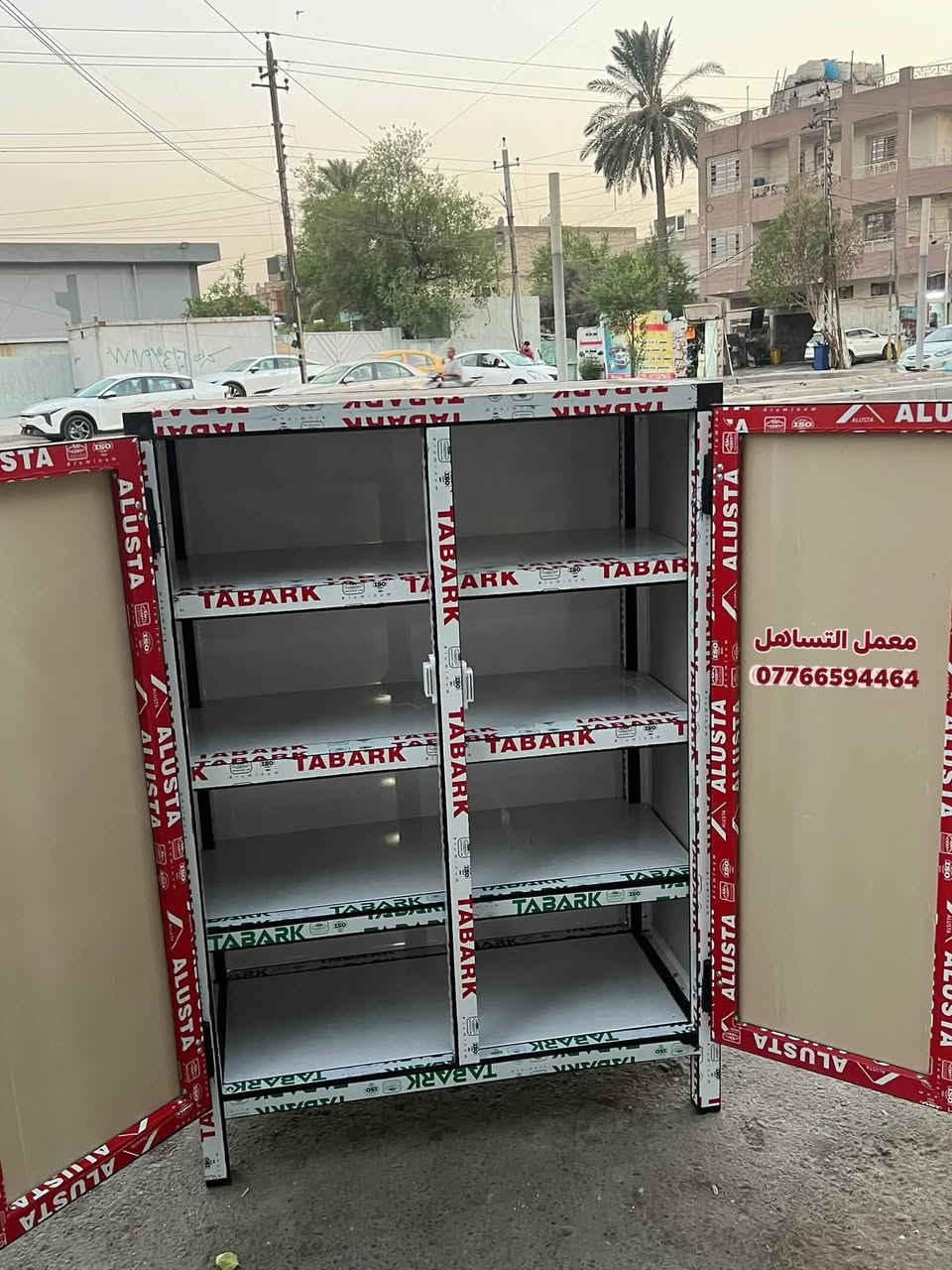 معمل المنيوم التساهل العمل  الجزامات وبأسعار  مناسبة حسب الطلب وحسب الون وحسب الاتفاق عن الموعد *********** يوجد توصيل كل المحافضات

نص مكتوب في الصور:
- معمل التساهل
- ***********