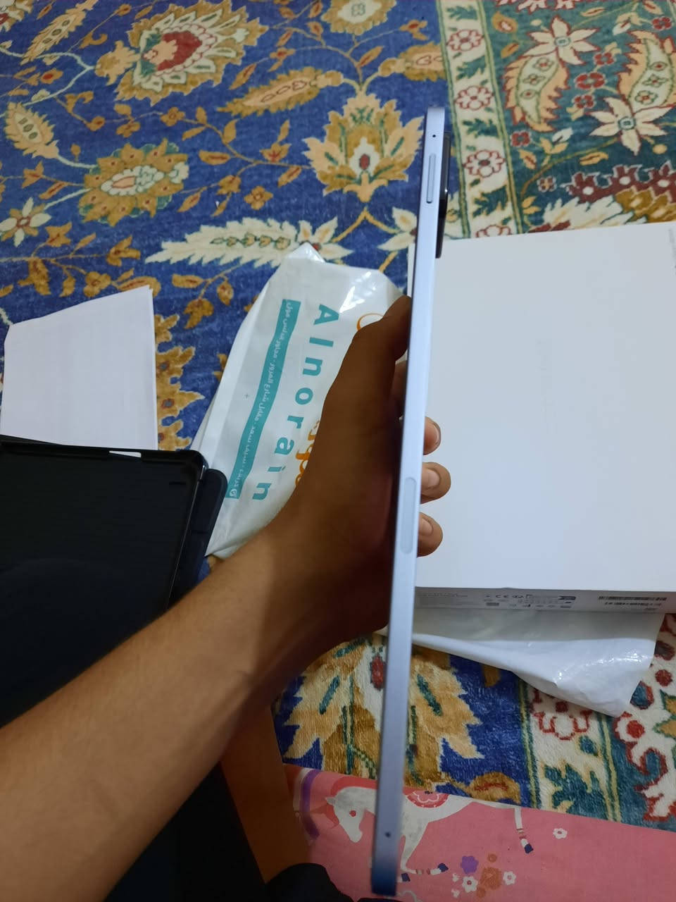ايباد شاومي باد7

كامل ملحقات غني عن التعريف 

جهاز جديد فقط مفتوح من كرتون

ذاكره256.رام8.

شاشه144 هيرتز

كامل ملحقات معه ضمان 12 شهر كامله

+++  لاصق وكفر ويا  جديد شخط ما بي نضافه100/100
دورات الشحن0.بطاريه100

سعره 470الف قفل

كربلاء المقدسة 

*********** وتساب او اتصال

نص مكتوب في الصور:
- Ali
- بلوتوث
- إيقاف
- الربط بين الأجهزة
- مزيد من خيارات الاتصال
- Xiaomi HyperAI
- شاشة القفل
- الإشعارات وشريط الحالة
- الشاشة الرئيسية
- الشاشة والسطوع
- الصوت
- القلم ولوحة المفاتيح
- التخصيص
- بيانات الوجه وقفل
- الشاشة
- حماية الخصوصية
- التطبيقات
- البطارية
- الرفاهية الرقمية وأدوات
- الرقابة الأبوية
- حساب Mi
- حماية البطارية
- معلومات البطارية
- صحة البطارية
- ١٠٠%
- الدورات
- بيانات التصنيع
- مارس ٢٠٠٦
- أول استخدام:
- سبتمبر ٢٠٠٦
- حماية شحن البطارية
- شحن كامل
- لتمديد عمر البطارية، سيتوقف الجهاز
- عن الشحن عندما يصل مستوى البطارية
- إلى 80% وسيقوم بالشحن الكامل فقط
- عند الجدول الزمني
- الشحن الذكي
- لإطالة عمر البطارية، سيتعلم النظام
- كيفية شحن جهازك ويتوقف عن الشحن
- عندما تصل نسبة البطارية إلى 80% في
- الحالات المناسبة.