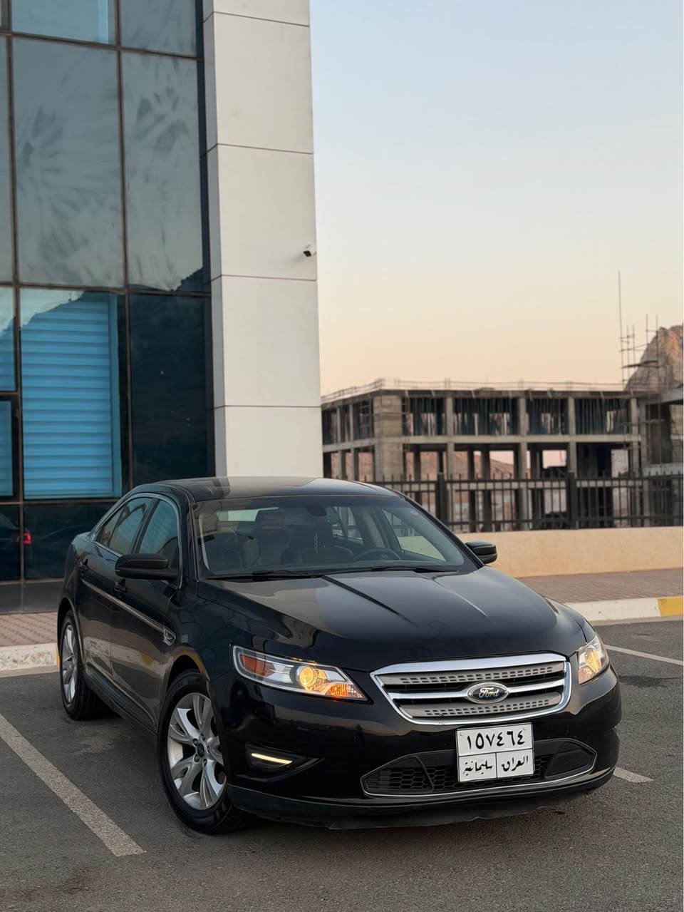 بسم اللّٰه الرحمن الرحيم
بەناوی خودای گەورە 
Ford taurus 2011 SEL
فۆرد تەورەس ٢٠١١ SEL
سەیارەکە زۆر جوان و خاوینە گیر مەکینە کارەبای بەشەرت 
مەکینە کراوەتەوە بۆ واتەر پەمپ 
گیر لە سوکان دەرگا کۆد ناو ڕەش 
کوشن جلد 
بەشەرتی ئەوەی کێشەی نەبی 
سەیارەکە سی پارچەی بۆیاخە 
بە شەرتی وەکالە و بەناو کردن 
ڤایبەر وەتس ئەپ 
***********
*********** السليمانية, العراق
