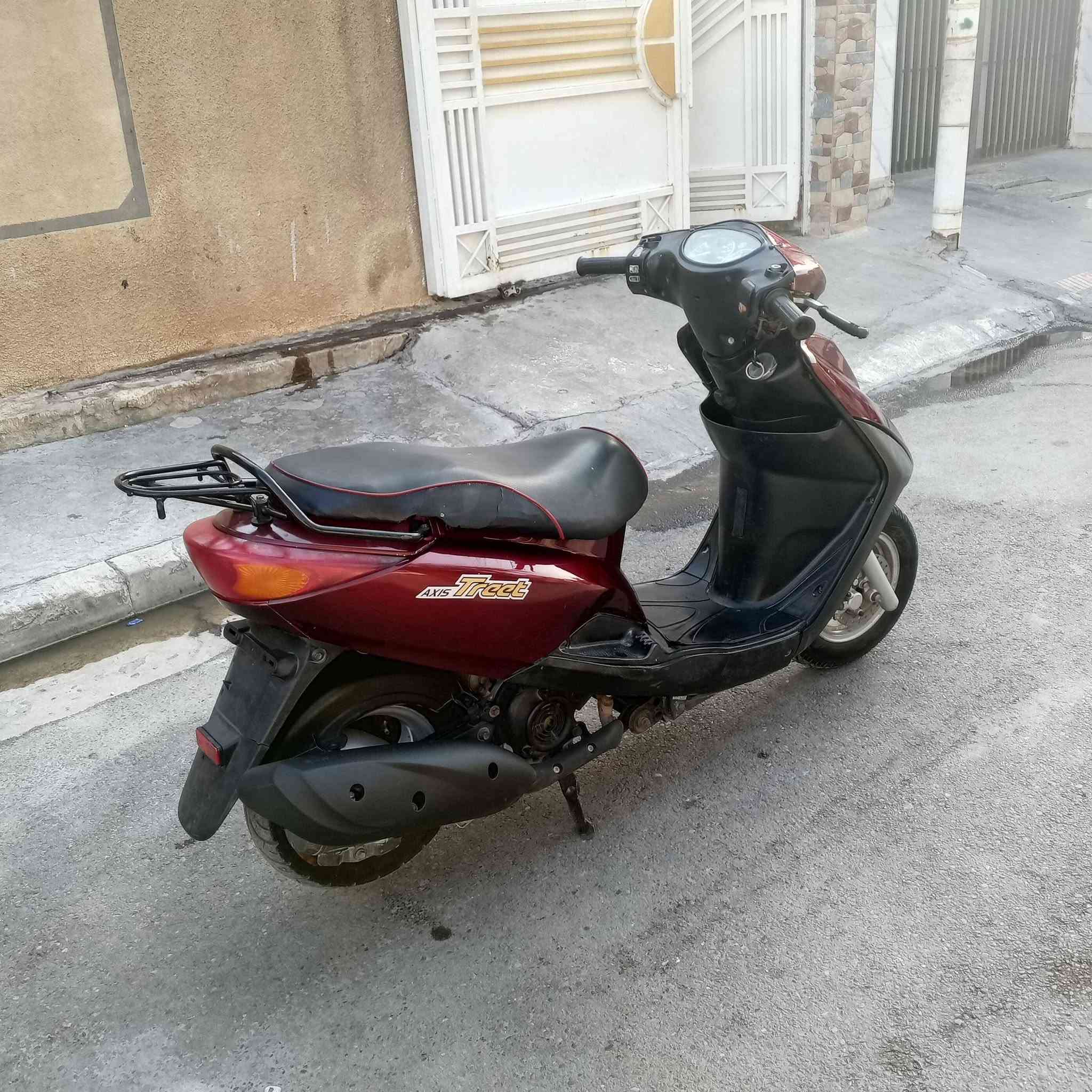 اكزاز نوزل خطين اي نقص مابيها درجه كله شغله سرعته 140 لسعر 750 بغداد المشتل***********
