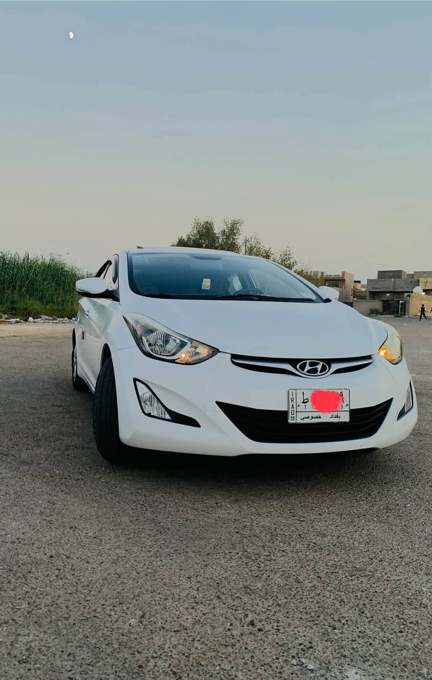 السلام عليكم
🚘 ألانترا خليجي موديل 2016 للبيع

سيارة نظيفة وجديدة،  والسيارة على ايد وحده ومواصفاتها حلوة ومميزة: 

🔹 فتحة سقف
🔹 تحكم بالسترين 
🔹 إشاير بالمري + المري شفط 
🔹 تبريد قطعتين
🔹 سنوية ما ساقطة
🔹 ماشية 114 ألف كم
🔹 مكفوله من الصبغ والدعمة والتبديل
🔹 بيها شخط بسيط بالباب فقط
🔹 المحرك 1800 

📍 الموقع: بغداد – المدائن

📞 للاستفسار:
***********

للشراي فقط، والله يرزق الجميع �
