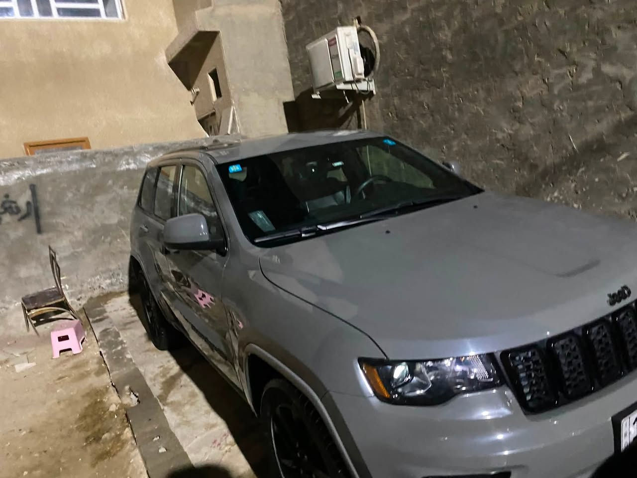 جيب  بلاك توب  للبيع 🚶 ٥٠ السعر ٢٥ العنوان بغداد الدورة موبايل ***********
