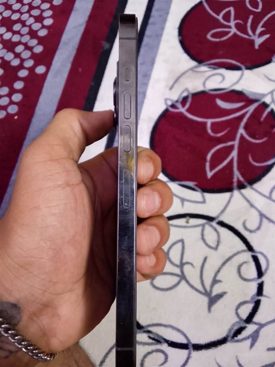 سلام عليكم ايفون ١٣برو ماكس ذاكره ٢٥٦ مبدل بس شاشه ولباقي كله مكفول وكلشي شغال سعره ٤٧٠ وبيه مجال او مراوس بايفون ١٤ ونطي فرق مكاني بغداد ***********
