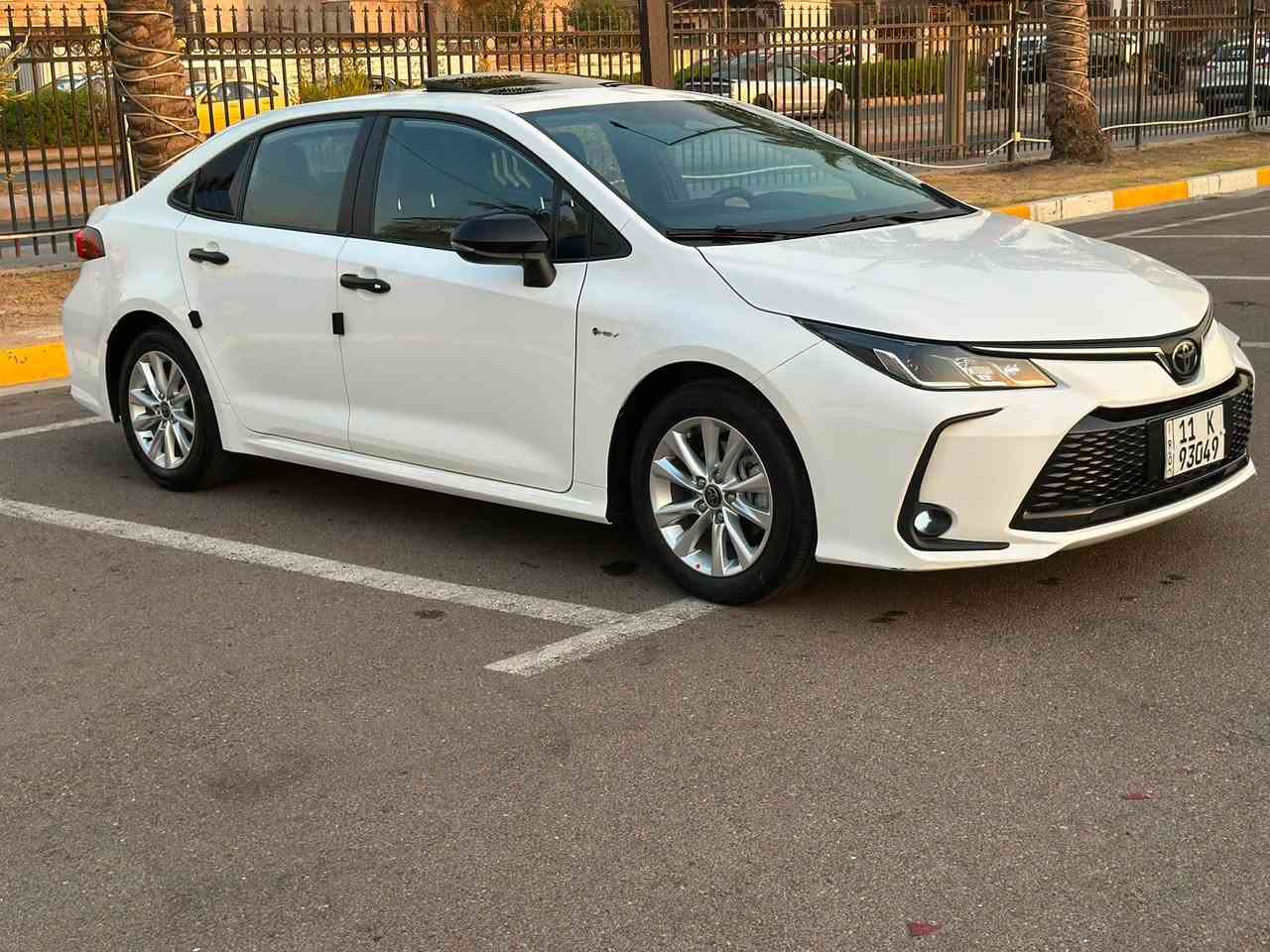 السلام عليكم كورلا 2025 للبيع
السياره فول كشن كهرباء فتحة داخل جلد باقي موصفات معروفة ماشية22  السياره مكفوله من تبديل والصبغ بية بارد على كد اصبعين فوك يده الباب وشادلة  عازل حراري للجام السعر24 مليون وبية مجال حك الجية ***********
