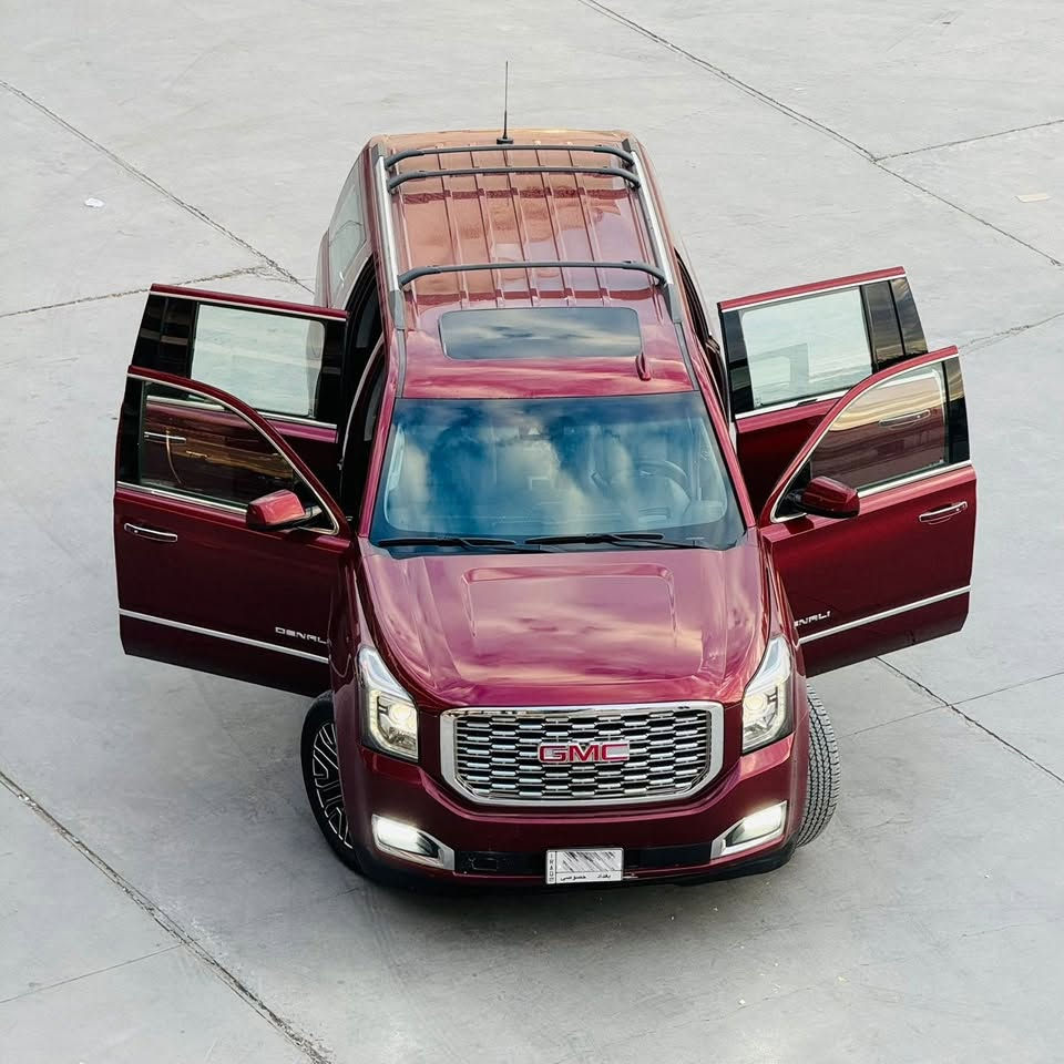 للبيع GMC يوكن دينالي اعلى فئة فول مواصفات سيارة كلش جديده 
المواصفات فول الفول 
محرك V8 6200 
داخل جلد 
فتحة سقف 
كشنات تدفئة تبريد 
داخل منفصل VIP
شاشة كبيره كامره خلفيه 
4ابواب بصمة و بصمة تشغيل 
تشغيل عن بعد 
شاشة بالسقف 
حساس امامي خلفي 
رادار امامي تحديد مسار 
رادار جانبي نقاط عمياء 
هزاز بالكشن 
ميموري لكشن السائق 
جميع الكشنات كهرباء 
لايت و بك لايت LED 
عداد دجتل 
ستيرن كهرباء 
دواسات البانزين و البريك كهرباء 
فور ويل 
اشاير بالمراية و المرايه شفط 
ويل كب كبير قياس 22 بلادي 
سيارة كلش جديده و استخدام شخصي على ايد وحده ماشيه 107 الف كيلو حقيقي شرط الفحص 
حادث السياره الجاملغ الامامي المين فقط مصبوغ شرط ماكو اي قطرة دواخل محرك كير كفاله من الفتح و التبديل دهن اصلي و بانزين محسن و السيارة خير من الله سيارة ما ابيعها شرط الفحص وين ما يعجبك رقم بغداد بسمي تحويل ثاني يوم سعر السيارة 30000$ بيها مجال للشراي مو بالتلفون فقط الي يجي و يشوف السياره و يقتنع يشلع عيوني بالتلفون ما انطي سعر قفل ابد 
للاستفسار الأتصال على الأرقام و اني حاضر 
***********
*********** متوفر واتساب 
تحياتي للجميع

