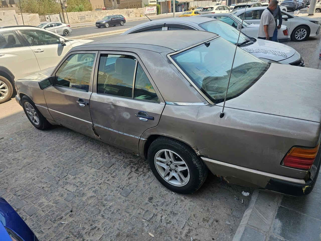 دب ٨٧كير اومحرك ٣٠٠٠ديلكو جدد تخم تاير كهربائيات شغاله قواعد سليمات حداديه100/70رقم بغداد الدولي شرط ترايك للبصره وذا صعدت الحماوة تاخذها بلاش السعر ٣٨ بيها مجال قليل
***********
