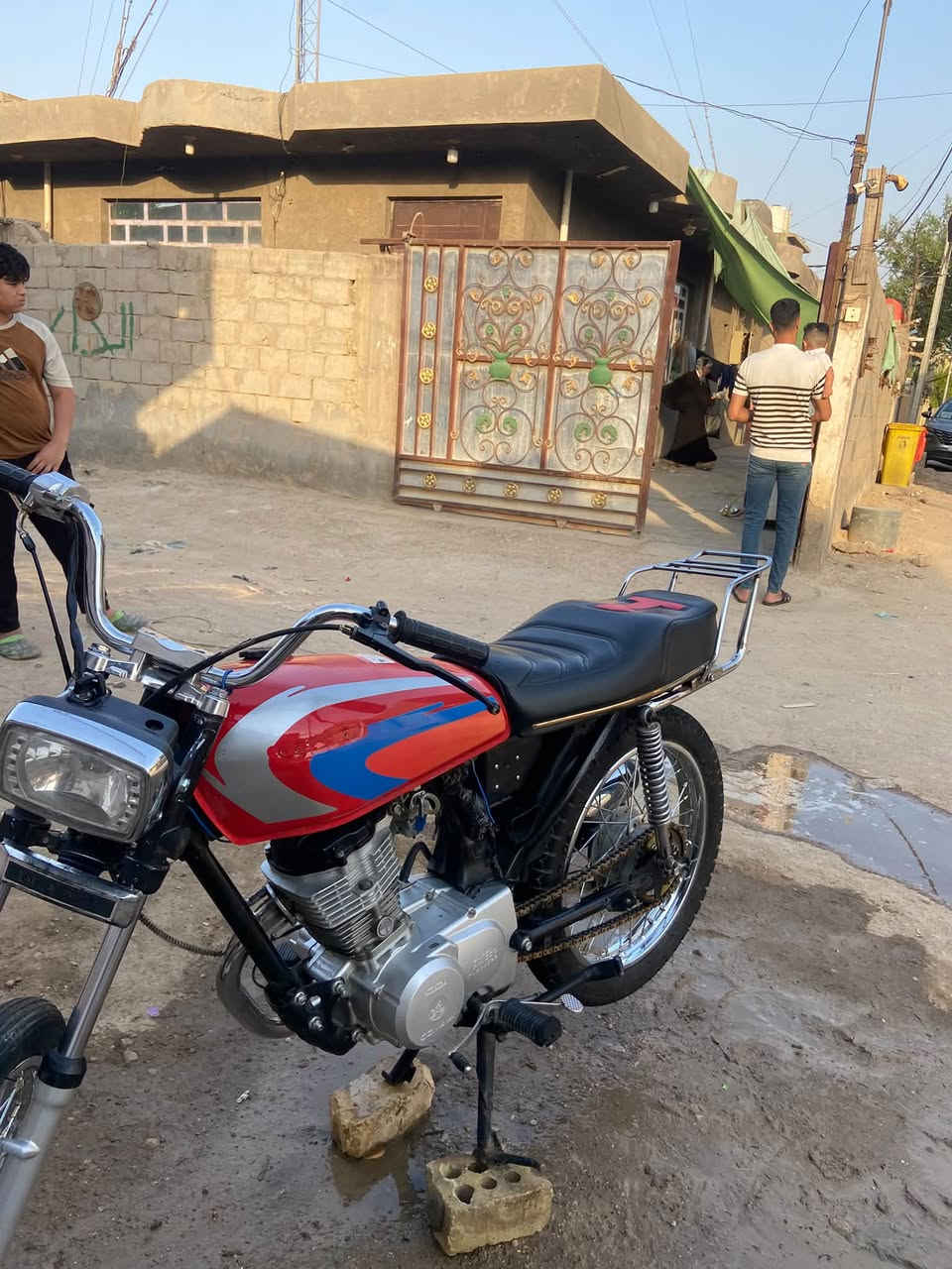 السلام عليكم دراجه لبيع سيجي نامه وشاصي تايكر موديل 21اوارق  السعر 375وبيها مجال
***********
