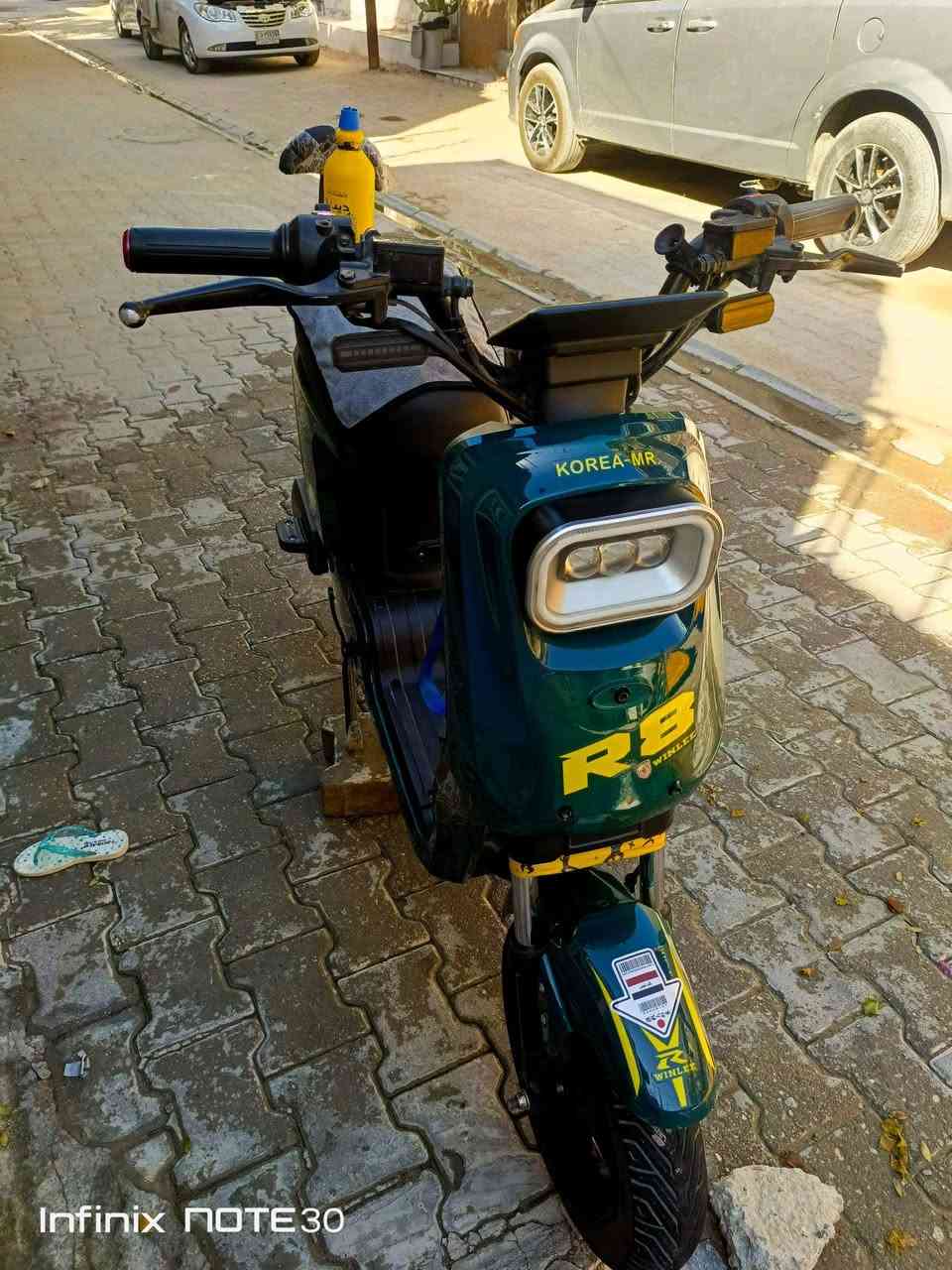 السلام عليكم دراجه شحن r8  koera المرغوب خمس بطاريات 22 امبير والشاحنه جديده صاره سبوع  كهربائيات شغاله الدراجه كامله برغي مابيه نقص ملف نحاس 2500w رياضي🚀 اربع سرع السرعه القصوى 109 حقيقي 60 بل شحنه 40 كيلو يعني بطاريات جديده عقل بلادي ما مبدل السعر 450 وبيه مجال *********** العنوان كربلاء المقدسة بل جاير قرب أسواق برتقاله

نص مكتوب في الصور:
- Infinix NOTE 30
- Infinix NOTE30