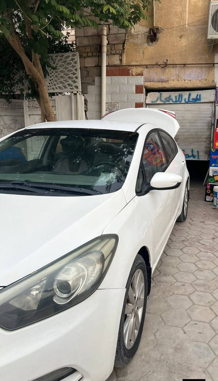 كيا سيراتو خليجي موديل 16 رقمه ذي قار تحويل ثاني يوم بيه چاملغ اوبنيد مصلحات اومفتوحات اوبيه صبغ خفيف بالبيبان

محرك 1600دكشن عالي كفاله مامفتوح 

حداديه زينه 

مكانه ناصرية مركز حي الشهداء 

***********

السعر ب105 اوبيه مجال
