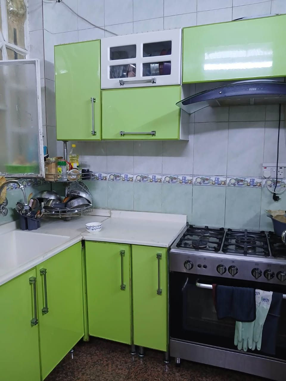 مطبخ Hdf نضيف كلش اخو الجديد مستعمل مده قليله مكاني بقرب تقاطع الدريوش *********** بغداد, العراق
