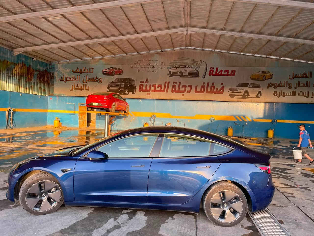 سعر مغرى جدا
تسلا موديل ٣  

اون لاين ٢٠٢٣ 

فول موصفات للاخير

حادث خفيف 

 بدون تعديل  سيارة كلش جديد بطارية %١٠٠ 

 سعر  153وبيها مجال 

مكان سيارة بغداد 

***********
