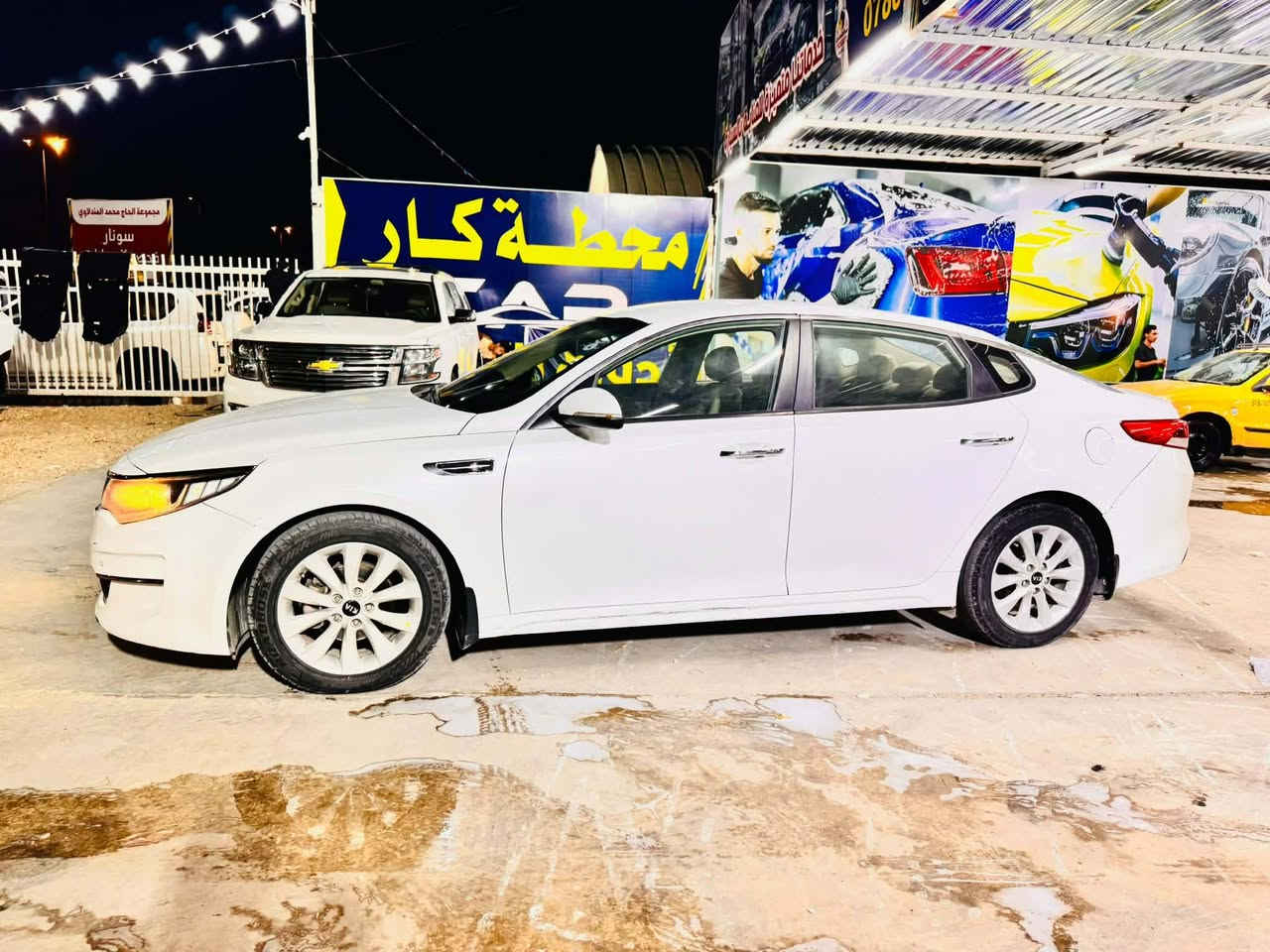 يا الله اوبتيما موديل 2018 خليجيه مكفوله من ضربه وتبديل بيه صبغ باب الصدر وجاملغ خلفي بدون لا ضربه ولا معجون بس صبغ وبيه رصعات حالوب خفيفيات كلش مكينه 2400 وكير  كفاله حدادية كله جديده دواخله جديده كهربائيات كله جاهزه تخم تاير جديد بصمه سياره خير من الله تبريد ثلج ❄️ رقم اربيل سنويه لل30 راعيه بل ديوانيه تريد وكاله تحويل شرط السعر 146 وبيه مجال بسيط جداً رقم الهاتف *********** مكانه ديوانية
