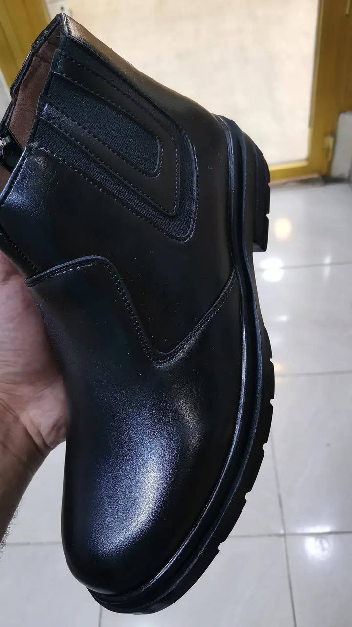 احذيه شباب • العشار حنا الشيخ • بوت