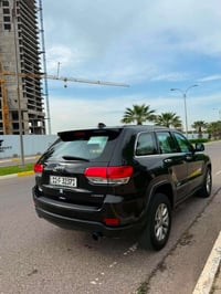 موديل ١٧ سياره كلين  بيها طخه بسيطه موضحه بلفديو  رقم بغداد سياره جديد...