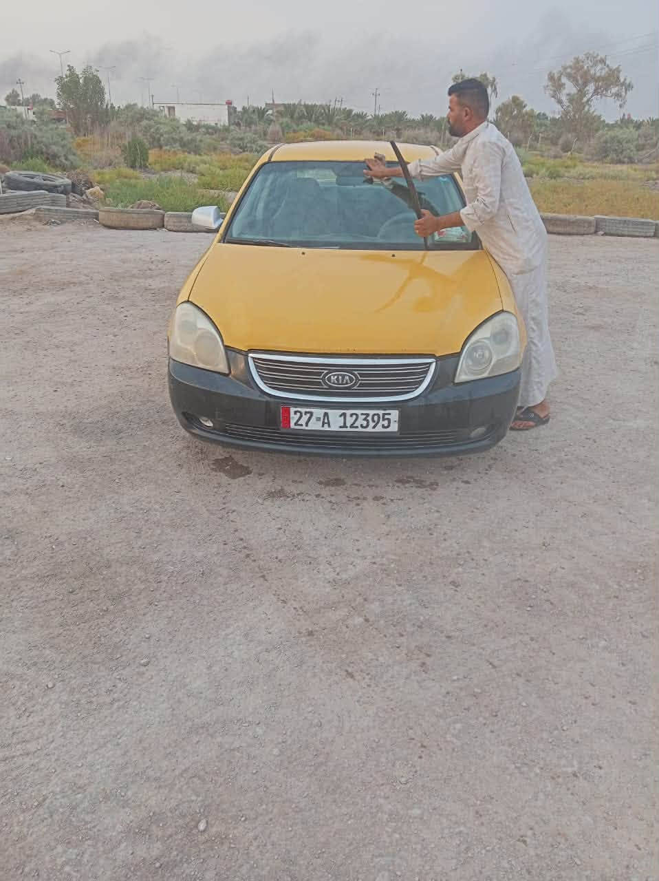 السلام عليكم سياره مال واحد ياكله بيها خبيزه اوبتيمه ٢٠٠٧دواخله جديه تبريد جديد حداديه تخم تاير محركه وكير خير من الله ٧٨وبيها مجال بيها شويه خياسات بل باب مكلف بل نشر ‭***********‬ مكان ديوانيه البدير انتصل وبيك حيل ودلل
