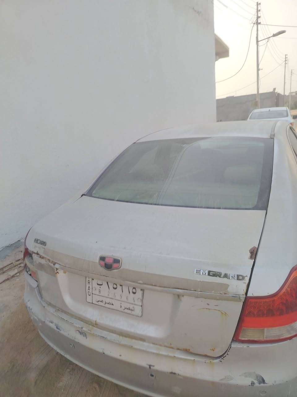 امكراند C8 • مكينة مستوبيشي • ٢٠٠٠