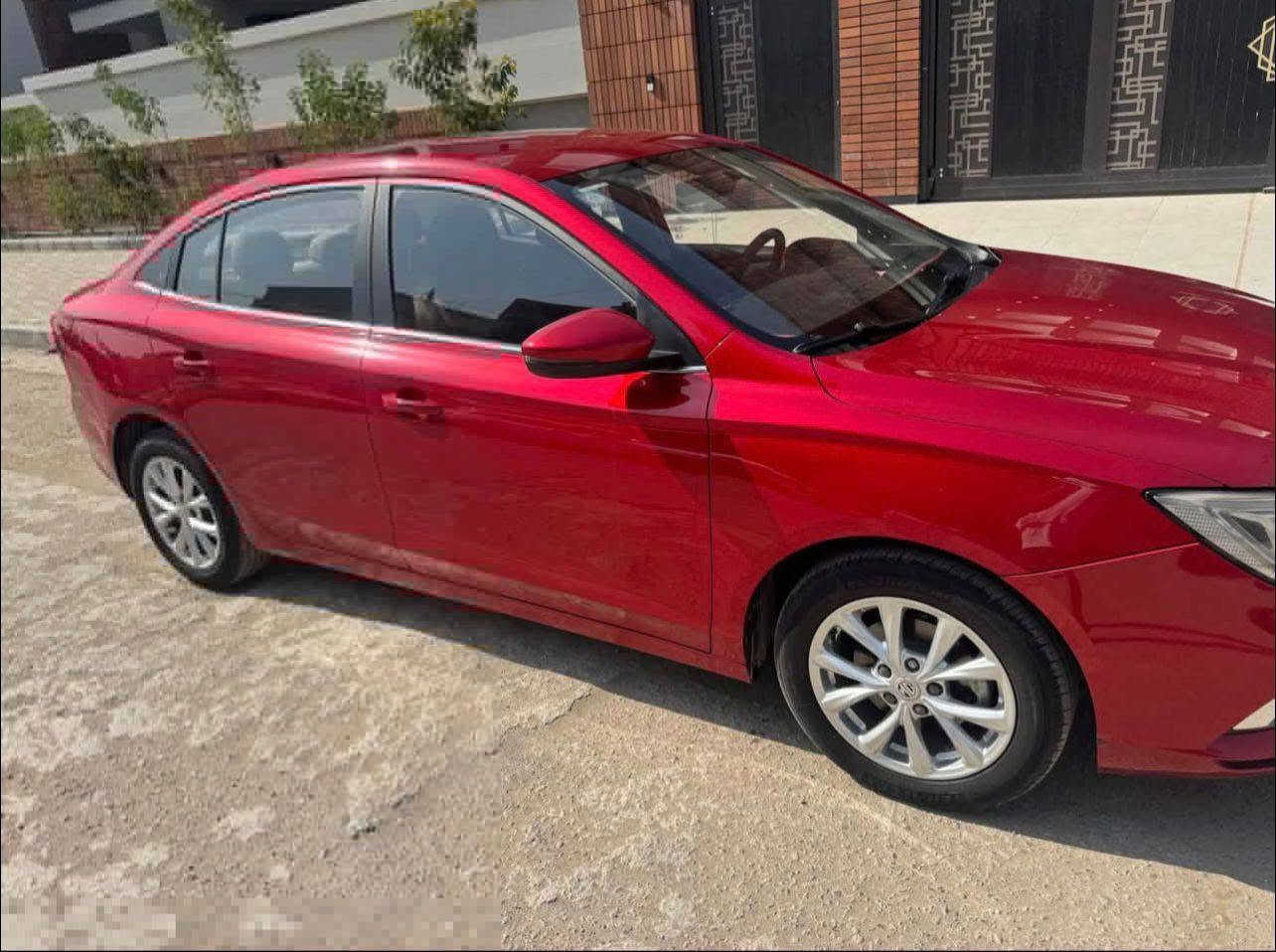 MG 5
موديل 2023 
فئة COMFORT
بيها منظومة غاز 
كلش نظيفة وحلوة ما شاء الله تبريدها ثلج وماكو دوانز ابد
 كير محرك كهربائيات كلها كفالة 
تجي تفحص وتشوف بعيونك سيارة كاملة لأخر حباية 
السعر 101$ وبيها مجال 
تواصل:***********
