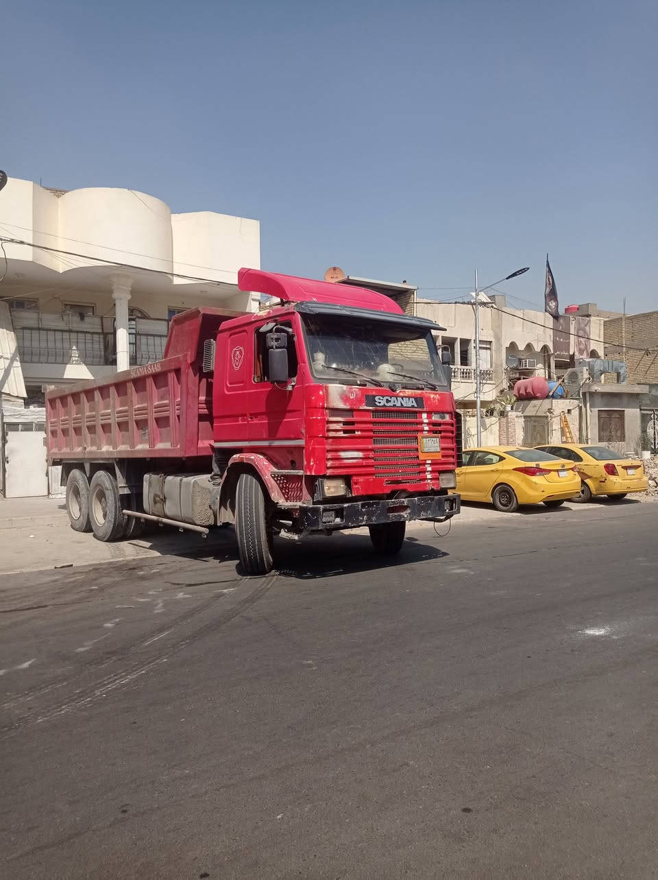 سكانيه 113موديل 92مجموعه مان بوربرين جبير  نص جيف مكينه 13سوده 88 كير 5+5سياره مطوله عوزه زوج تاير ***********
