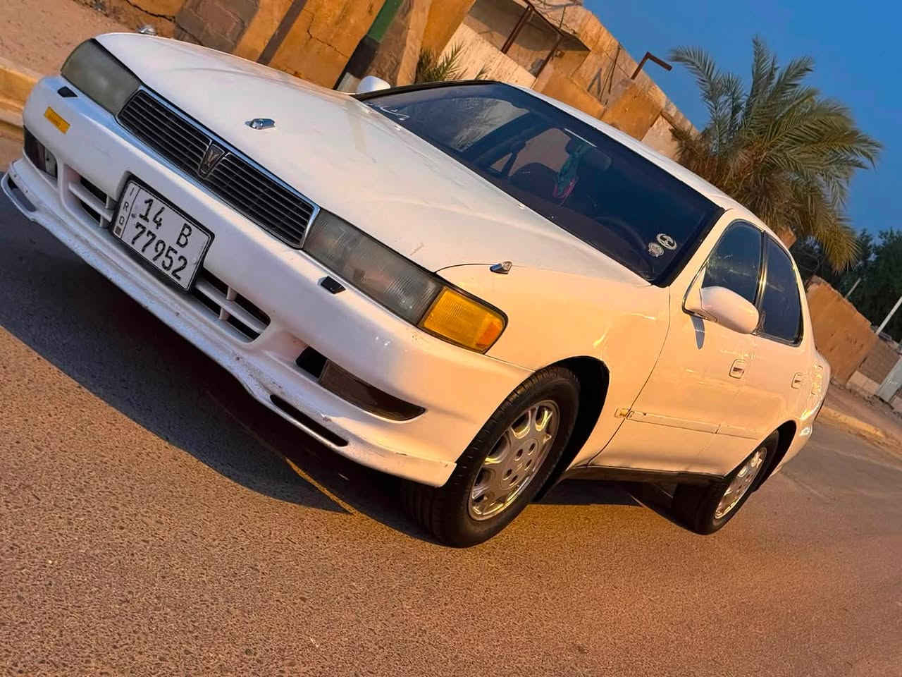 السلام عليكم كرسته لبيع مديل 93 رقم بصره انكليزي تحويل ثاني يوم مكفوله من الكص والظربه( فقط  نقل جثه ) مال مزاد سياره جديده مكينه وكير ونجي بل كارتون كهربائيات كلها شغاله تخم تاير حداده جديده السيآره جاهزه من كلشي دواخل جديده مآبيها نقص ولأ برقي العنوآن البصرة السعر 44 الهاتف ***********
