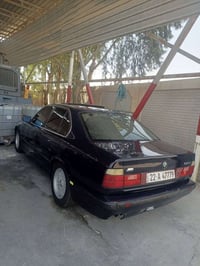 بي ام 525 • موديل 91 • جير يدوي