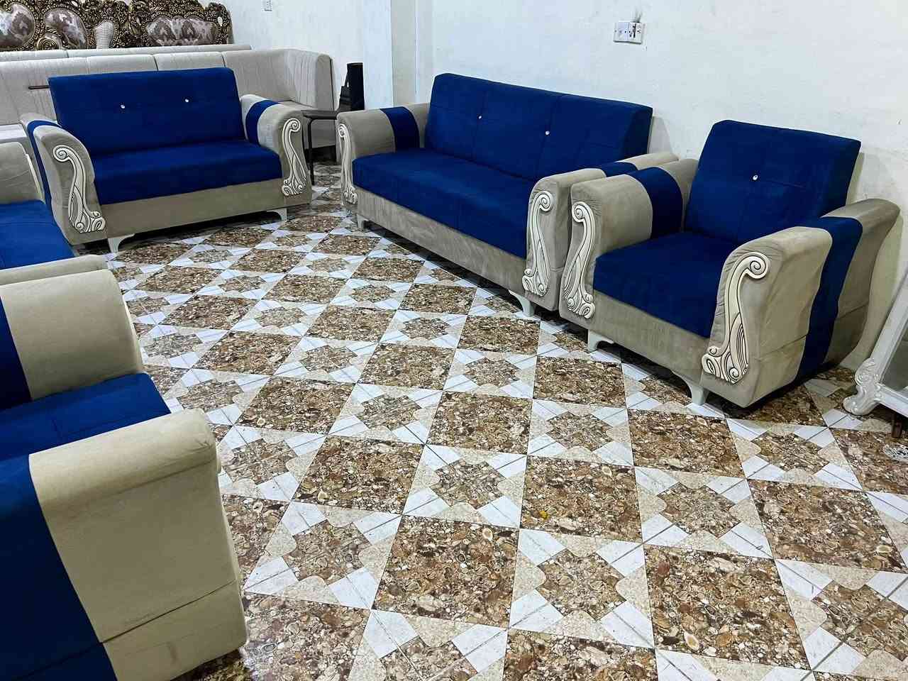 فرؤشتني خيرا
ئةم تاقم قةنةفة ١٠نةفةريية
بؤفرؤشتن بيعيةدةسكردة 
سةعريشي مناسبة 175هةزار
مال بؤكةس دانانم كئ زووهات پيرؤزيبيت
ژم***********
