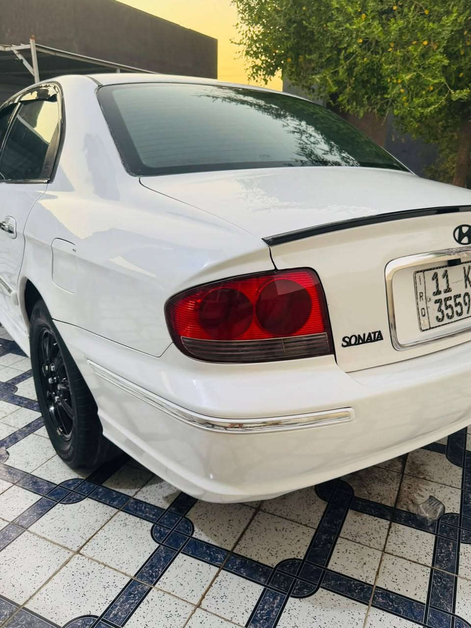 السلام عليكم
سوناتا وفود 2002رقم بغداد سنويه ل30 مكينه حاويه كير مكفول تبريد ثلج حداديه خير من آللة مصبوغه عام  بدون حادث تخم تاير وباتري جديد داخل نضيف شاشه كار بلي كامره خلفيه كهربائيات كله شغال اربعه جام كهربائيه سنتر لوك 
السعر 58 وبيه مجال قليل 
رقم الهاتف:
***********
