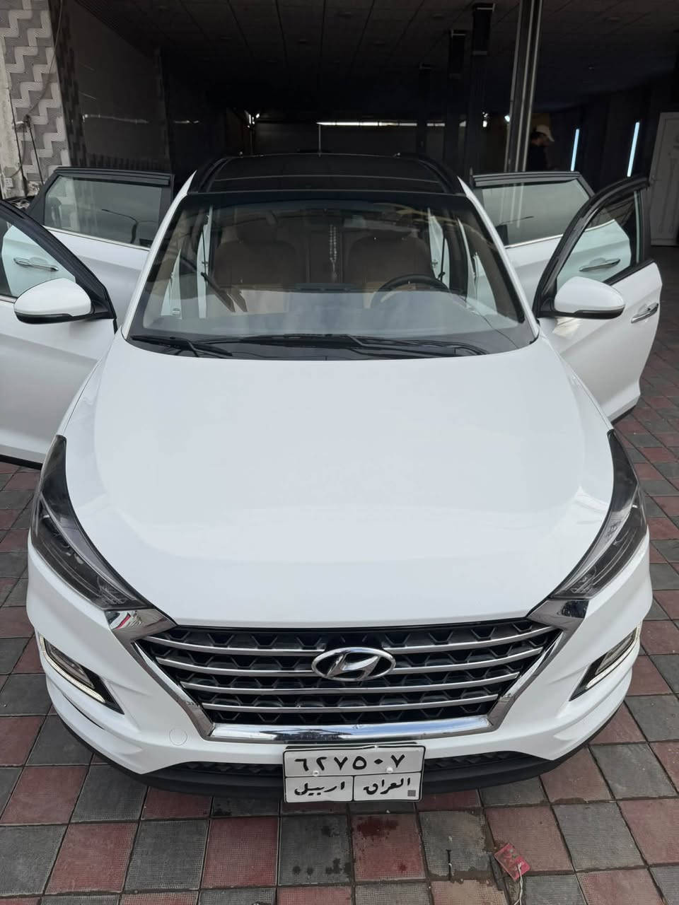 ✋🏼سلام عليكم 
🚗هونداي توسان 2021 خليجي 
1️⃣فول مواصفات عدا هند بريك يدوي 
⚡️كشن كهرباء2 مري شفط رادارات حساس امامي خلفي
🪞قفل سرعه انظمة قياده بصمة ابواب بصمة تشغيل بنوراما 
❄️تبريد قطعتين تحكم ستيرن شحن موبايل واير ليس كامره 
🛞تخم تاير جديد شاشه تاب كير محرك حداديه تبريد مكفول
☝🏻مكفوله من ضربه وصبغ السعر 179 
📞للاستفسار ***********
