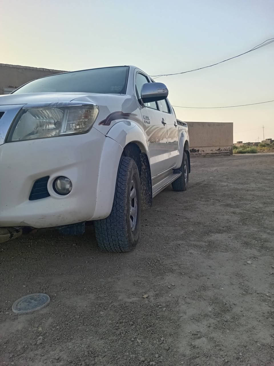 فورويل موديل ١٤اتماتيك مكفوله كفاله عامه بيها بس رصعات بسمنا مداور ثاني يوم سعر والاستفسار على الرقم ***********
