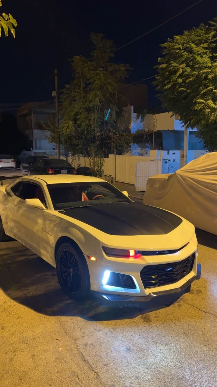 Camaro2015 rs للبيع 
محرك كير إكسل كهربائية ابشرط بيهه ٢ قطعه صبغ بدون دال شرط دعاميه امامي امحدث ٢٠١٧ السياره بدون بارد سنويه جديده شرط تحويل كلش حلوه جاملغ و بنيد صبغ 
مكان السياره سليمانيه 
تايرات جديده  camaro 2015 rs bo froshtn 
Tanha 2 parchay boyaxa benawgrtn bashart 
Da3ame peshaway gorawa bo 2017 zl1 bale ss 
Gerw makenaw akslw karabay bashart 
Besard makenay nakrawatawa active agzoz 
Shwen slemane 
Sanawe tazaya 
 *********** 
Watsapp 
*********** السليمانية, العراق
