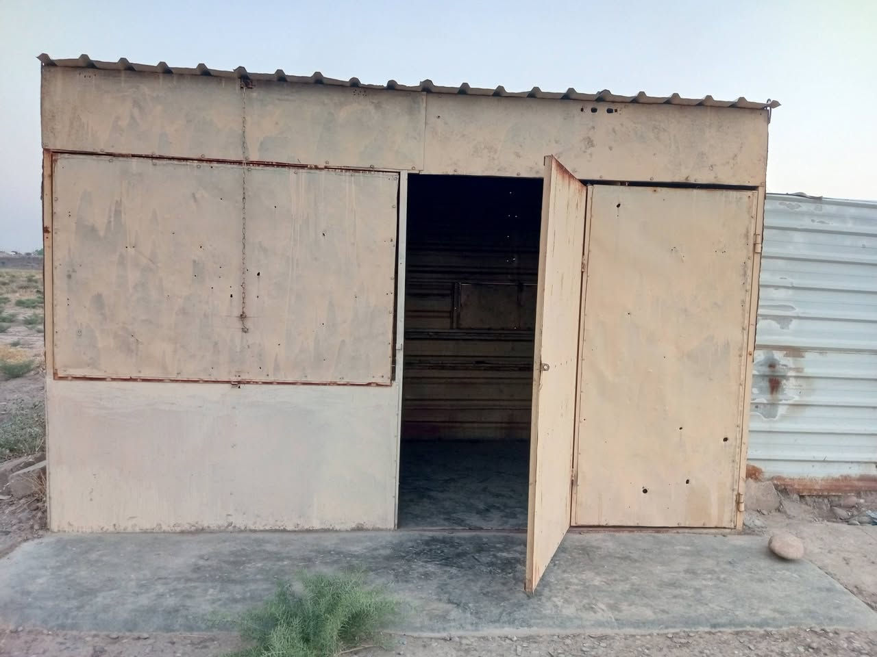 كشك حديد بليت لل بيع بي 350الف
بل جدعه

***********
واتساب
