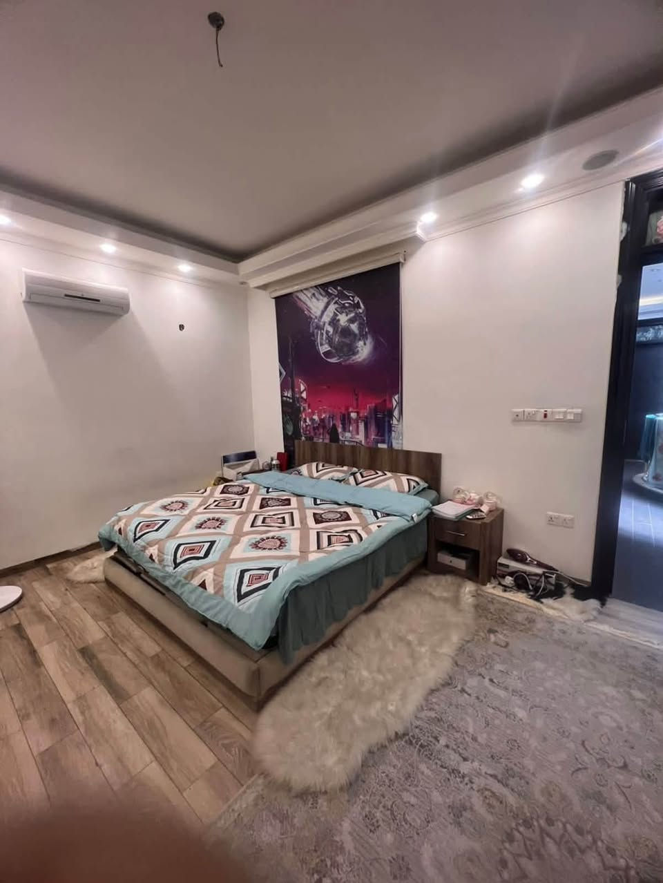 🏡 بيت للبيع – زيونة 716
📐 المساحة: 160 م²
📏 الواجهة: 8 م | النزال: 20 م
🏗️ بناء حديث – سنة البناء 2021

✨ يتكون من:
• 5 غرف نوم 🛏️
• صالة
• مطبخ
• خدمات
• يباع مع الأثاث بالكامل 🛋️

📍 موقع ممتاز جداً ومميز

📞 للاستفسار: ***********
👷‍♂️ مهندس باسم
🏢 شركة نخبة المهندسين
