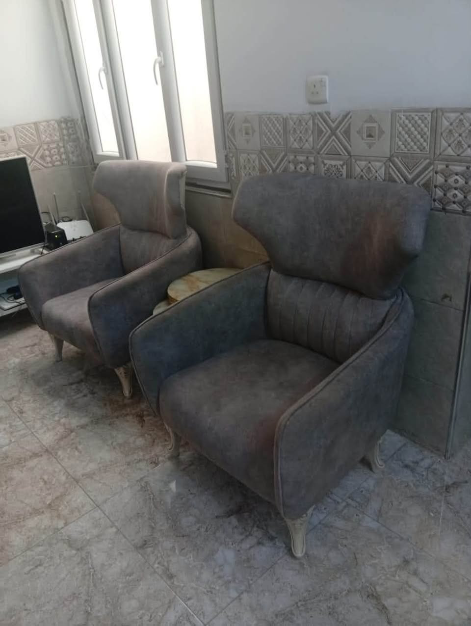 اثاث للبيع  ب ١٠٠ الف مكاني بغداد
اي استفسار عندك راسلني على هاذ 

***********

